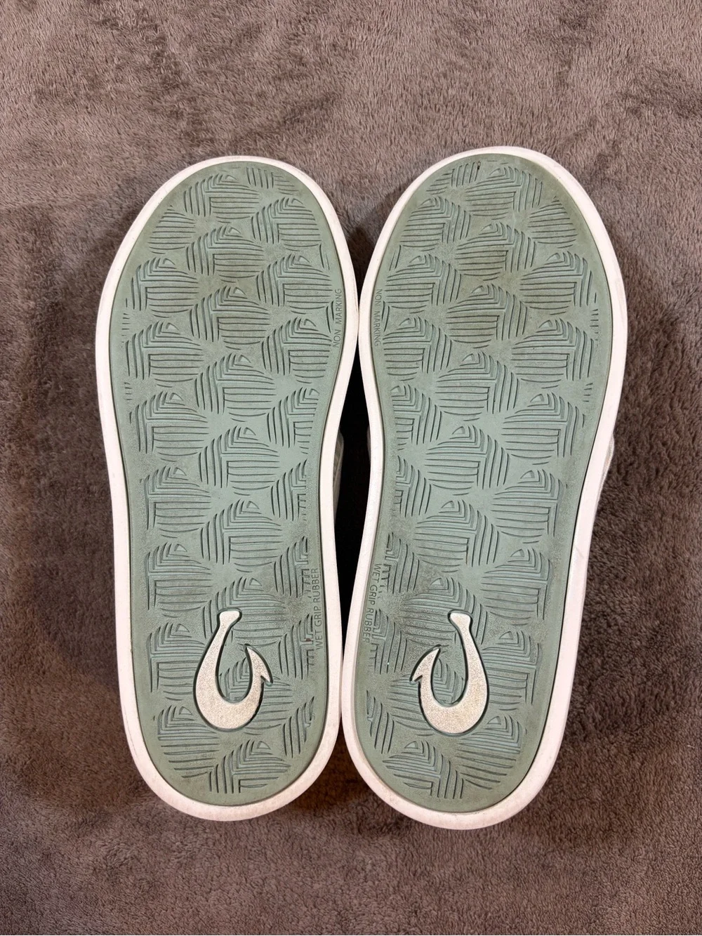 OluKai Pehuea Slip-On Sneakers in Light Blue Swirl Womens 6